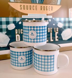 Mug émaillé carreaux vichy bleu